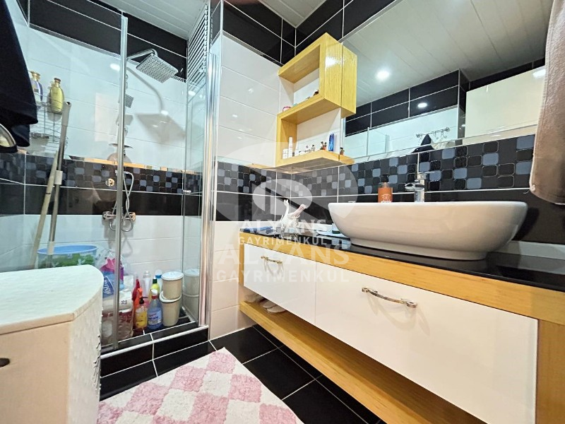 ALYANS'TAN MEZİTLİ MERKEZ'DE FULL SOSYAL ALANLI LÜKS 3+1