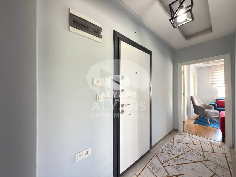 ALYANS'TAN MEZİTLİ'DE TEK BLOK OTOPARKLI FULL EŞYALI 2+1
