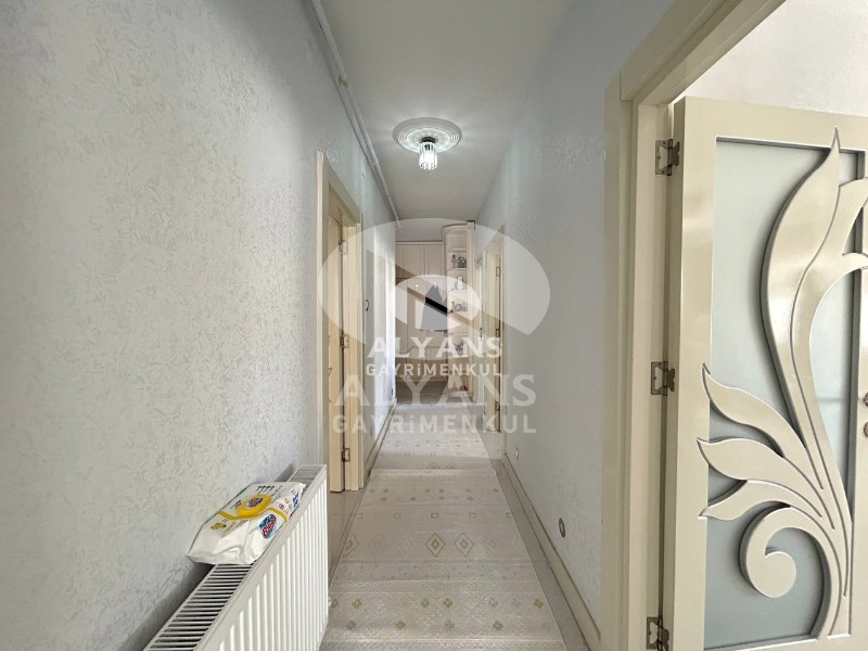 ALYANS'TAN MERKEZDE FULL YAPILI CEPHELERİ AÇIK MASRAFSIZ 3+1