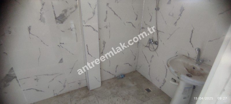 Antre Emlak'tan Satılık Bozyaka Zincirlikuyu'da 2+1,Asansörlü,Otoparklı ,Sıfır Daire