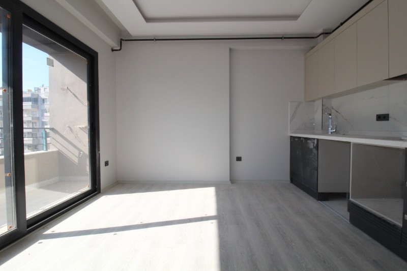 ASLAN'DAN TECE'DE HAVUZLU SİTE İÇİ SIFIR 1+1 FIRSAT DAİRE