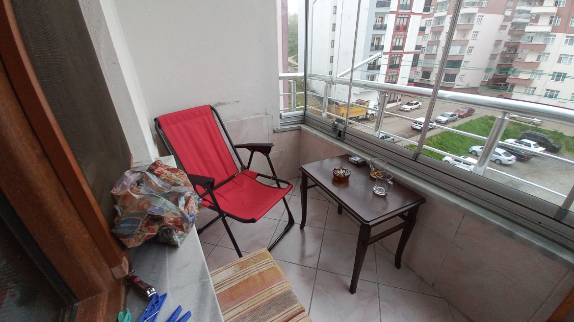 BEŞİKDÜZÜ FATİH'TE SATILIK MASRAFSIZ 3+1 DAİRE