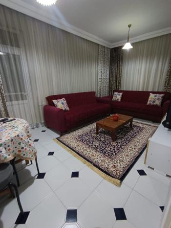 Salı Pazarı İçin'de 2+1 Full Eşyalı Kiralık Daire Mahmutlar Alanya