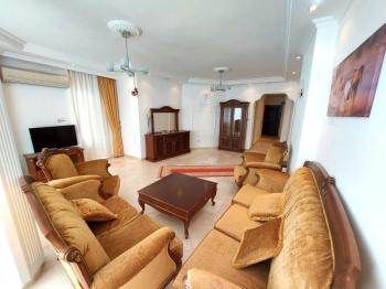 Akdeniz AVM Yakınında 3+1 Eşyalı Kiralık Daire Mahmutlar Alanya