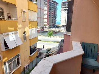 Akdeniz AVM Yakınında 3+1 Eşyalı Kiralık Daire Mahmutlar Alanya