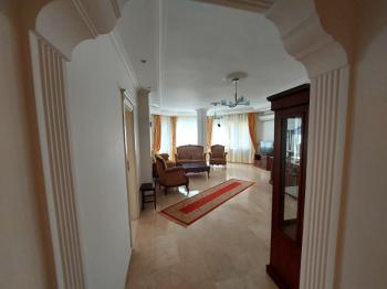 Akdeniz AVM Yakınında 3+1 Eşyalı Kiralık Daire Mahmutlar Alanya
