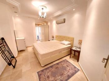 Akdeniz AVM Yakınında 3+1 Eşyalı Kiralık Daire Mahmutlar Alanya