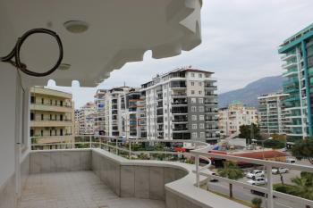 Çağdaş Sitesi Denize Sıfır 2+1 Boş Daire 100m2 15.000TL