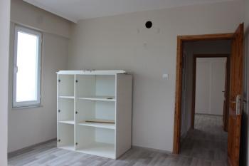 Çağdaş Sitesi Denize Sıfır 2+1 Boş Daire 100m2 15.000TL