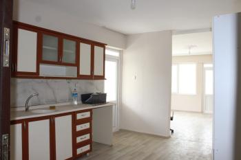 Çağdaş Sitesi Denize Sıfır 2+1 Boş Daire 100m2 15.000TL