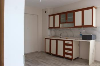 Çağdaş Sitesi Denize Sıfır 2+1 Boş Daire 100m2 15.000TL