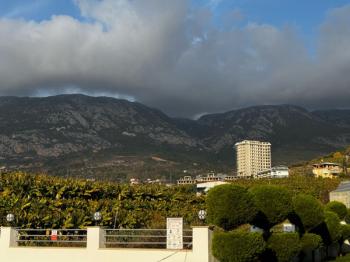 EXODUS SİTESİ 1+1 EŞYALI DAİRE ALANYA MAHMUTLAR