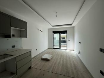 YENİ SİTE İÇERİSİNDE 1+1 EŞYASIZ DAİRE ALANYA MAHMUTLAR