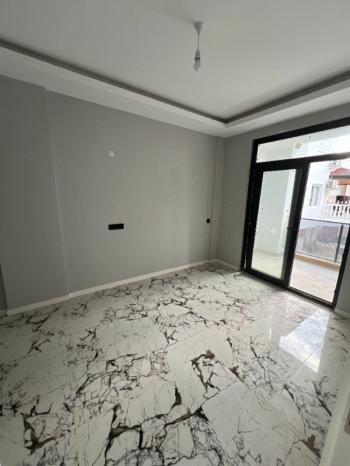 ALANYA MAHMUTLAR'DA UZUN DÖNEM KİRALIK 1+1 DAİRE