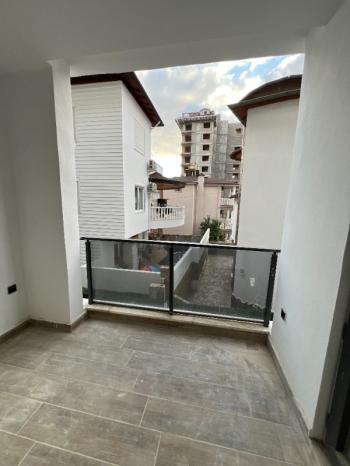 ALANYA MAHMUTLAR'DA UZUN DÖNEM KİRALIK 1+1 DAİRE