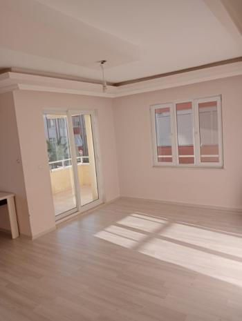 ALANYA MAHMUTLAR'DA 2+1 EŞYASIZ KİRALIK DAİRE