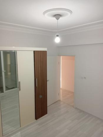 ALANYA MAHMUTLAR'DA 2+1 EŞYASIZ KİRALIK DAİRE
