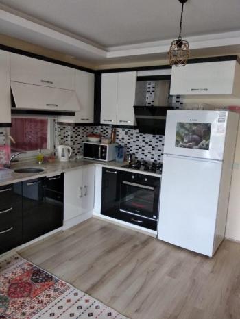 ÖĞÜÇ APARTMANI1+1 EŞYALI KİRALIK DAİRE ALANYA MAHMUTLAR