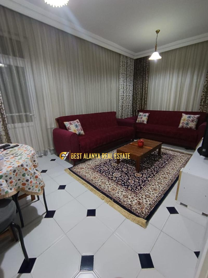 Salı Pazarı İçin'de 2+1 Full Eşyalı Kiralık Daire Mahmutlar Alanya