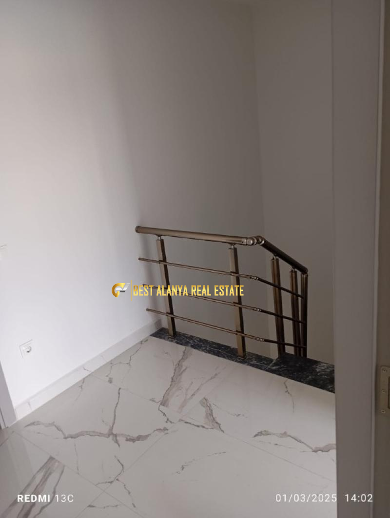 Flora Conner Sitesi 2+1 Dublex Boş Daire Mahmutlar/Alanya