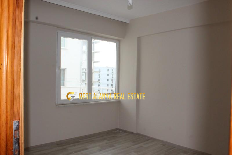 Çağdaş Sitesi Denize Sıfır 2+1 Boş Daire 100m2 15.000TL