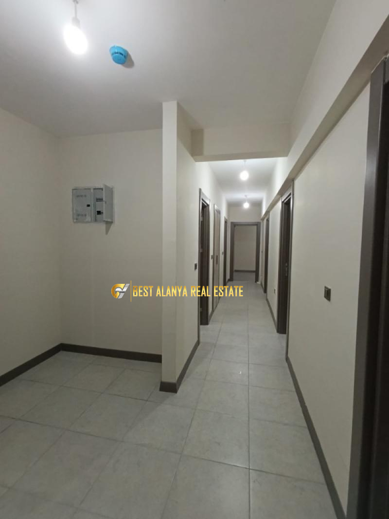 MAHMUTLAR MAHALLESİNDE TOKİDE 3+1 EŞYASIZ KİRALIK DAİRE