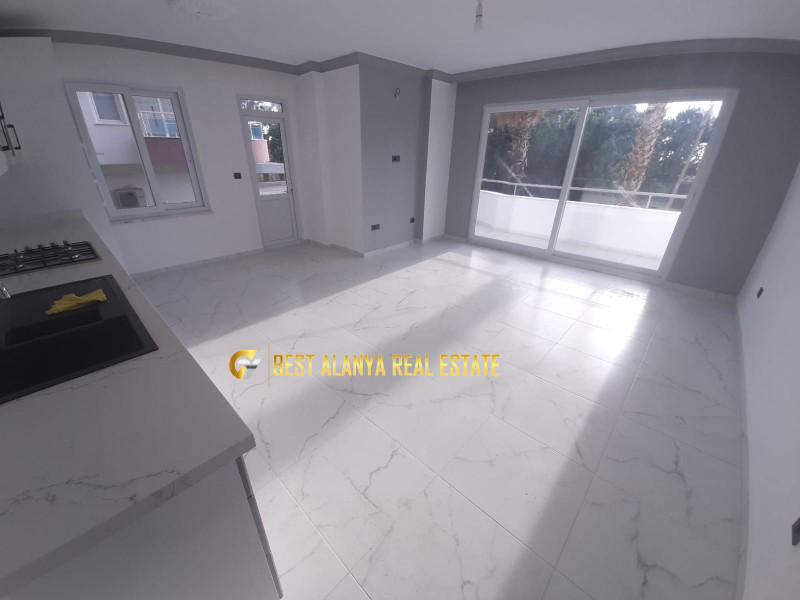 ALANYA MAHMUTLAR' DA 3+1 EŞYASIZ KİRALIK DAİRE
