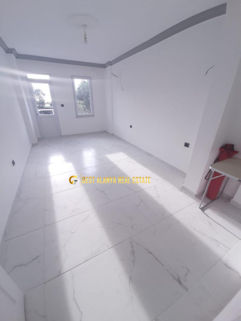 ALANYA MAHMUTLAR' DA 3+1 EŞYASIZ KİRALIK DAİRE