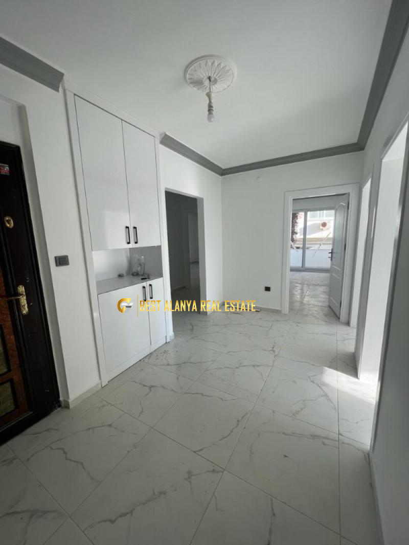 ALANYA MAHMUTLAR' DA 3+1 EŞYASIZ KİRALIK DAİRE