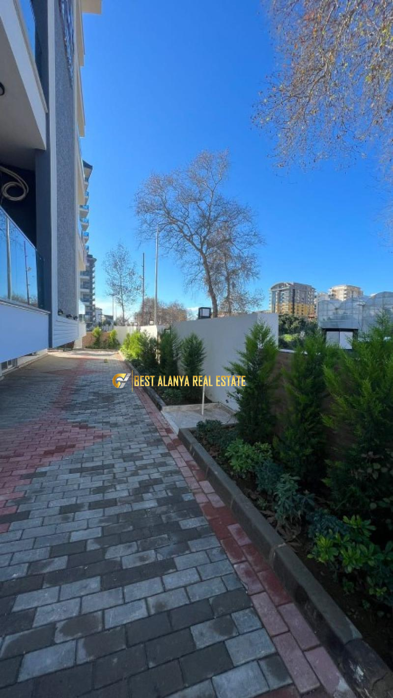 NİRVANA SİTESİ 1+1 EŞYASIZ KİRALIK DAİRE ALANYA MAHMUTLAR