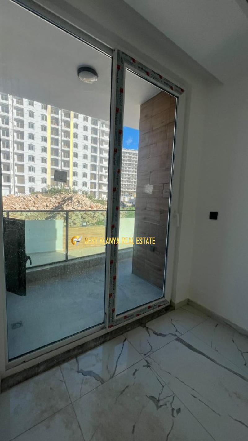 NİRVANA SİTESİ 1+1 EŞYASIZ KİRALIK DAİRE ALANYA MAHMUTLAR