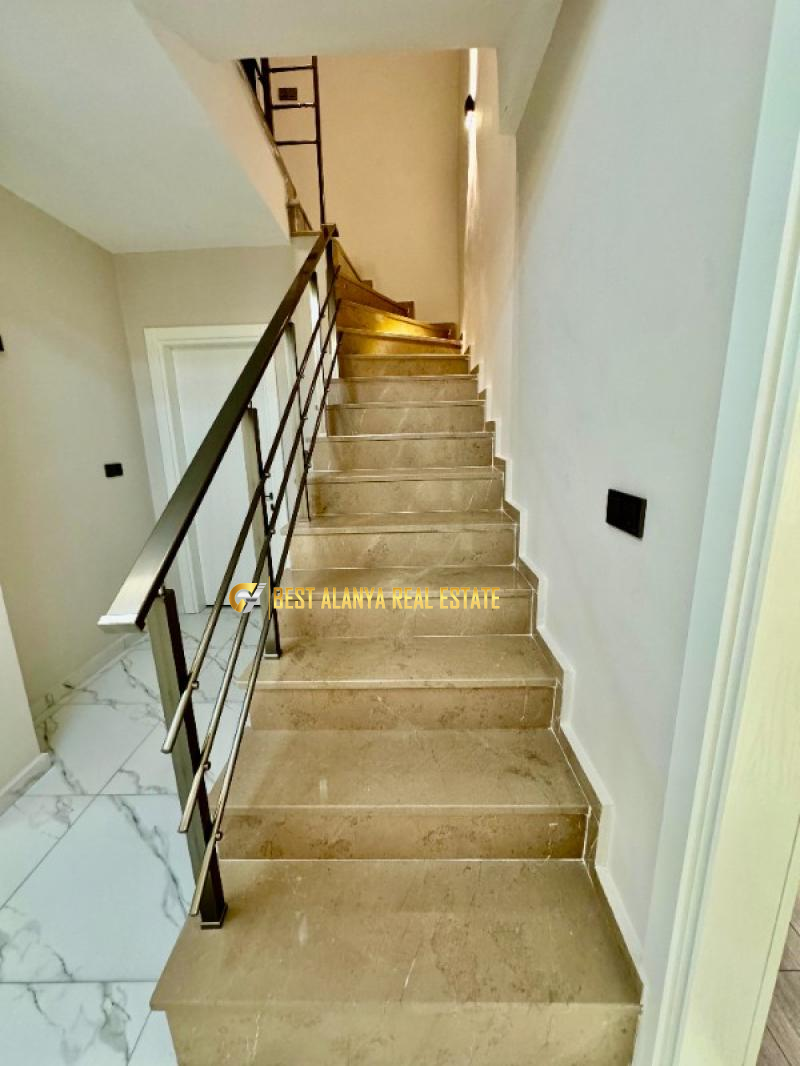 ALANYA KARGICAK'TA 3+1 EŞYALI KİRALIK DAİRE 