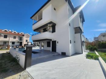Altınkum Yeşilkent de Denize 100 Metre Mesafede Bitişik Nizam Müstakil Girişli Villa ( ek: 1272 )