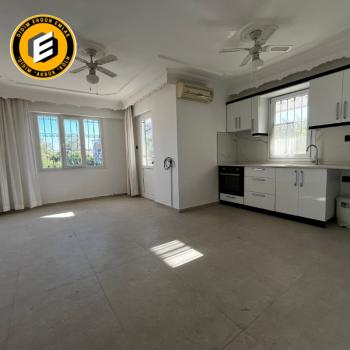 Didim Çamlık mh. 2+1 Ayrı Mutfak Cadde üzeri orta kat kelepir daire ! Ek-1166