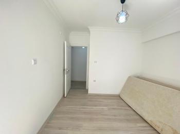 ÇAMLIK MAHALLESİN DE ARA KAT AYRI MUTFAK 2+1 SATILIK DAİRE ( EK : 1231)