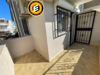 Didim Efeler Mahallesin de Satılık 4+1 Müstakil Villa EK-1007