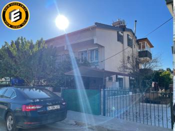 Didim Efeler Mahallesin de Satılık 4+1 Müstakil Villa EK-1007