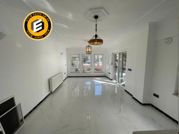 Didim Efeler Mahallesin de Satılık 4+1 Müstakil Villa EK-1007