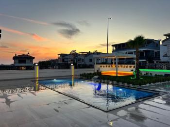 Didim Ergün Emlak'tan Satılık Efeler Mh. Sıfır 4+1 AYRI MUTFAK HAVUZLU TAM MÜSTAKİL Villa! Ek- 5580