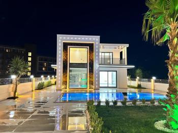 Didim Ergün Emlak'tan Satılık Efeler Mh. Sıfır 4+1 AYRI MUTFAK HAVUZLU TAM MÜSTAKİL Villa! Ek- 5580