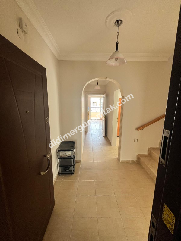 Satılık Denize Yakın Çamlık Mh. 3+1 Eşyalı Dubleks Daire (ek : 1302 )