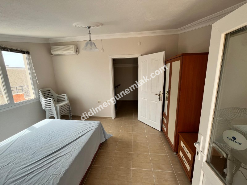Satılık Denize Yakın Çamlık Mh. 3+1 Eşyalı Dubleks Daire (ek : 1302 )