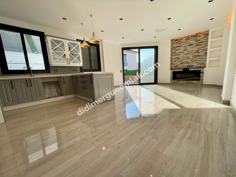 Didim Efeler Mahallesinde İmbat Koyu Manzaralı 3+1 Tam Müstakil Ultra Lüks Villa EK- 885