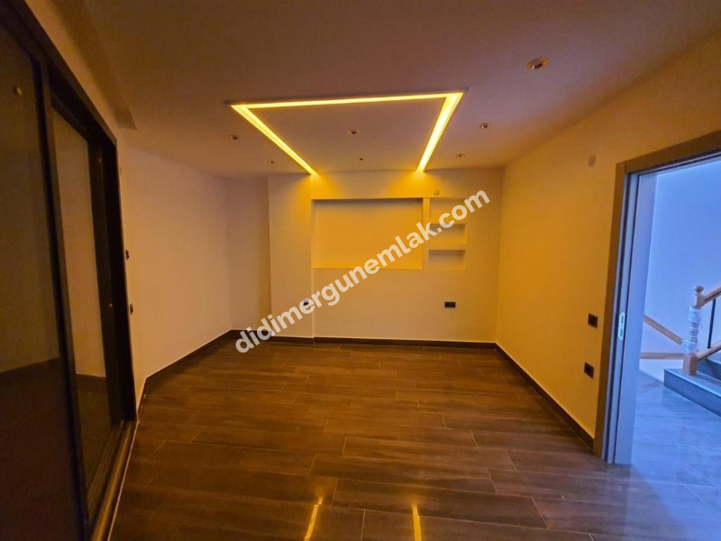 Didim Efeler Mahallesinde İmbat Koyu Manzaralı 3+1 Tam Müstakil Ultra Lüks Villa EK- 885