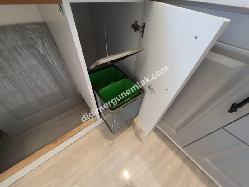 Didim Efeler Mahallesinde İmbat Koyu Manzaralı 3+1 Tam Müstakil Ultra Lüks Villa EK- 885