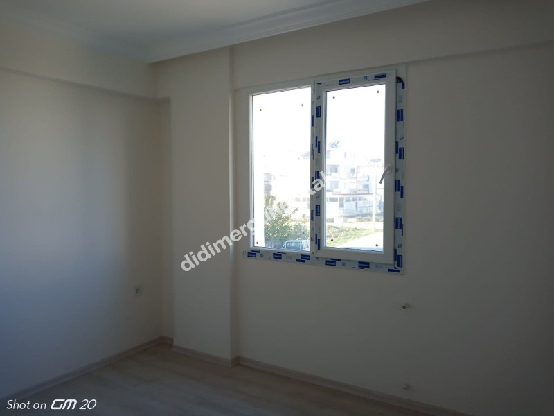 DİDİM CUMHURİYET MAHALLESİNDE ŞIK TASARIMLI 2+1 DAİRE EK- 424