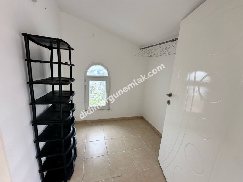 Akbük'teki Elysıum Sitesin De Deniz Manzaralı Müstakil Havuzlu Bahçeli Satılık 4+1 Villa (1262