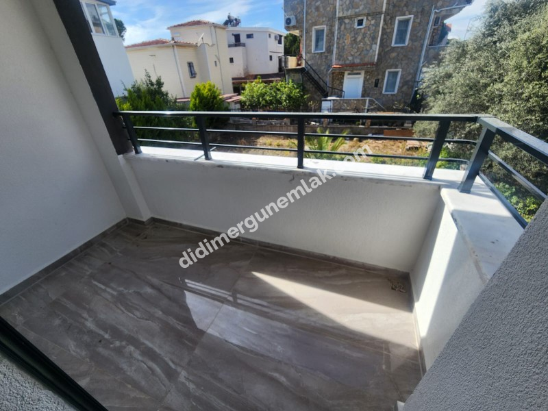 Altınkum Yeşilkent de Denize 100 Metre Mesafede Bitişik Nizam Müstakil Girişli Villa ( ek: 1272 )