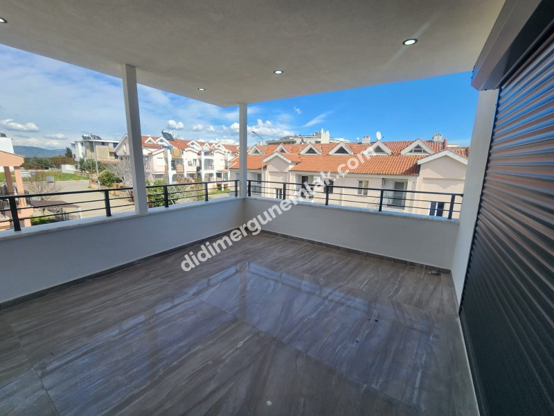 Altınkum Yeşilkent de Denize 100 Metre Mesafede Bitişik Nizam Müstakil Girişli Villa ( ek: 1272 )