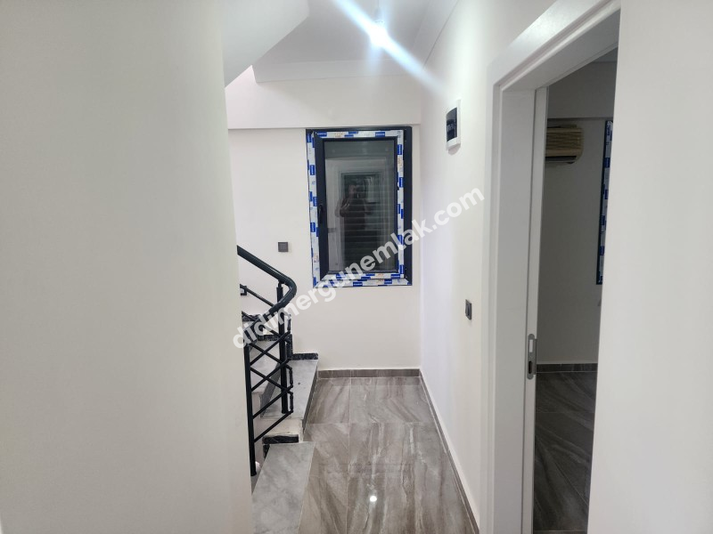 Altınkum Yeşilkent de Denize 100 Metre Mesafede Bitişik Nizam Müstakil Girişli Villa ( ek: 1272 )